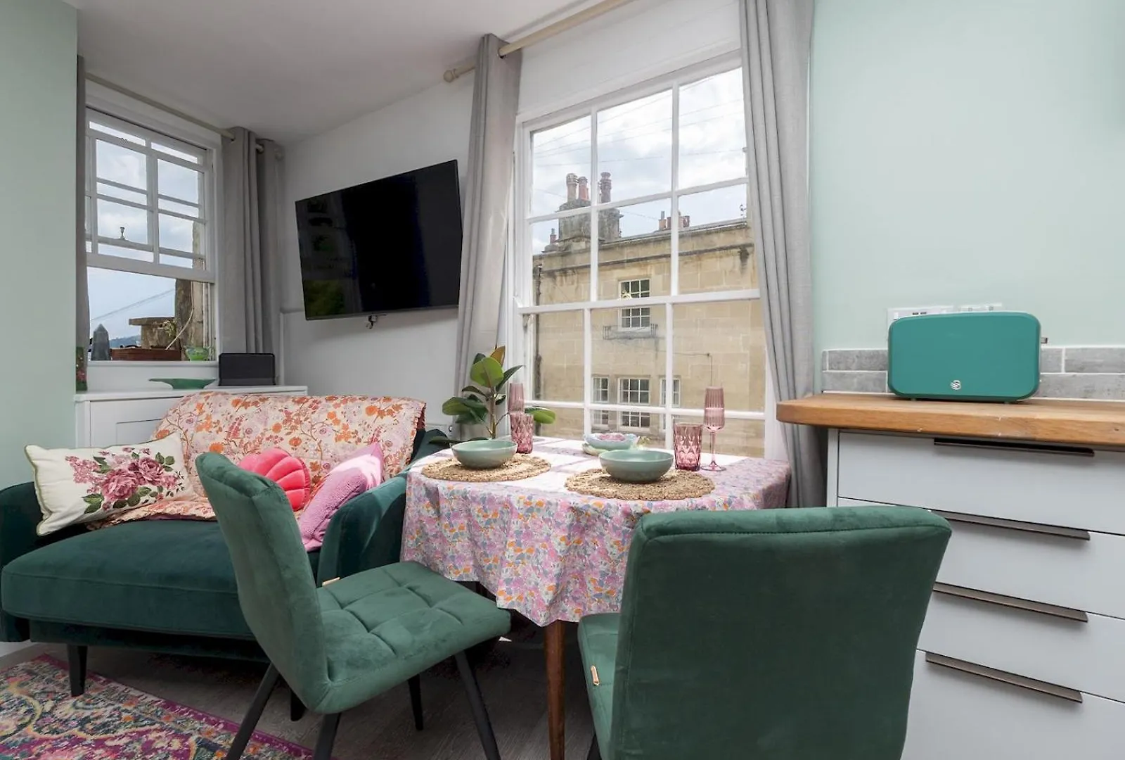 Bright Flat Close To The City Centre Pass The Keys Bath 0*,  Velká Británie